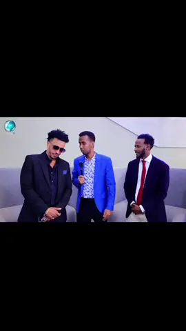 Ina adeer hada ayaan ku salaami karaa nin kuu aari waayay ma ihi..!!