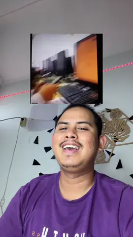 Kalo mau menimbulkan kerugian sekalian lah 120 T kaya Wh… #honestunivguide 