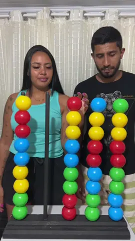 Brincadeira das cores em casa #family #challenge #game #juegos 