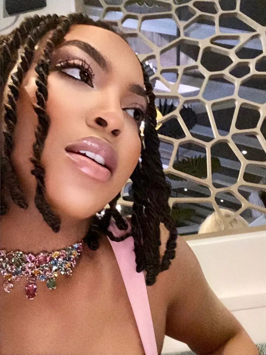 Choker? Or choke her !?