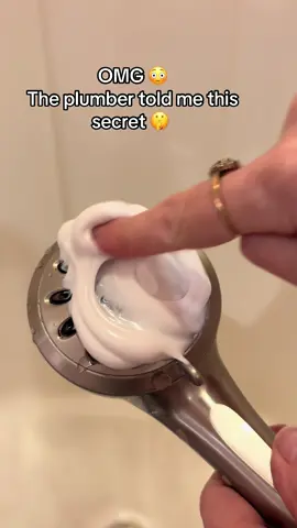 This life hack will save you money 💰 #homehacks #LifeHack #cleanhome #bathroom #clean 