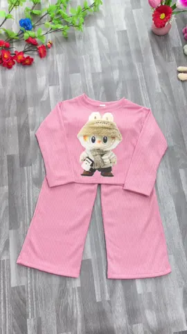 Set bộ len tăm hình in labubu dễ thương cho bé. #thoitrangtreem #xuhuong #bothudongchobe #bolentamchobe #bobegai 