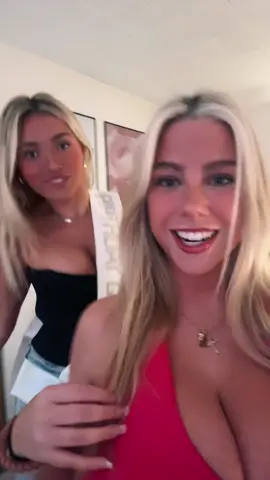 roomies birthdayyyyy😏😏😝😝😝😏😏