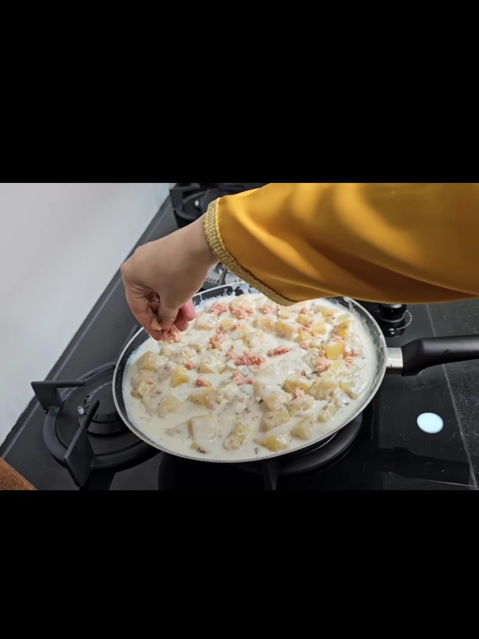 عندك بطاطس في البيت حضري ألد وجبة إقتصادية سريعة في المقلاة وتهناي من الغداء والعشاء 🥪🍔🍞🍚🍗🥗 #لبنان_مصر_الخليج_سوريا #وجبات_سريعه #حلويات #وصفات_سهله 