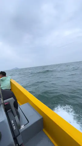 đường sóc quá không lái nổi con tầu luôn….