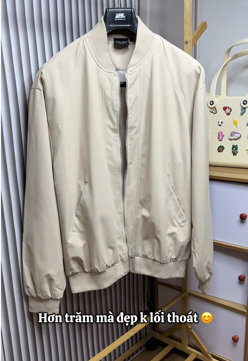 Áo Bomber nam nữ Julido rẻ mà đẹp #aokhoacnam #aokhoacnam2lop #aokhoacgionamnu #aokhoacgio #aokhoacgiochongnuoc 