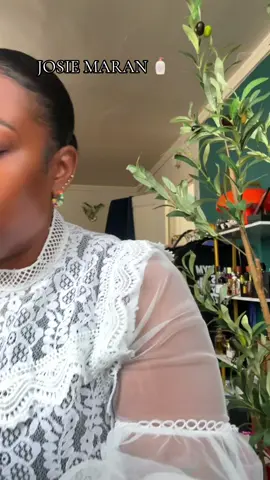 Thank you @Josie Maran  absolutely love love #pr #bodycare #tiasamuda #makeiptutorial 