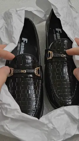 Quá đẹp chúng bay ơi #nguoimoixaykenh #giaydep #xuhuong #xuhuong2025 