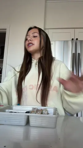 BEJNGING THSE BACK #fyp #lunch #school #schoollunch #relatable 