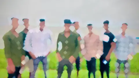 #চুপ থাকা কিছু মাষস জলে