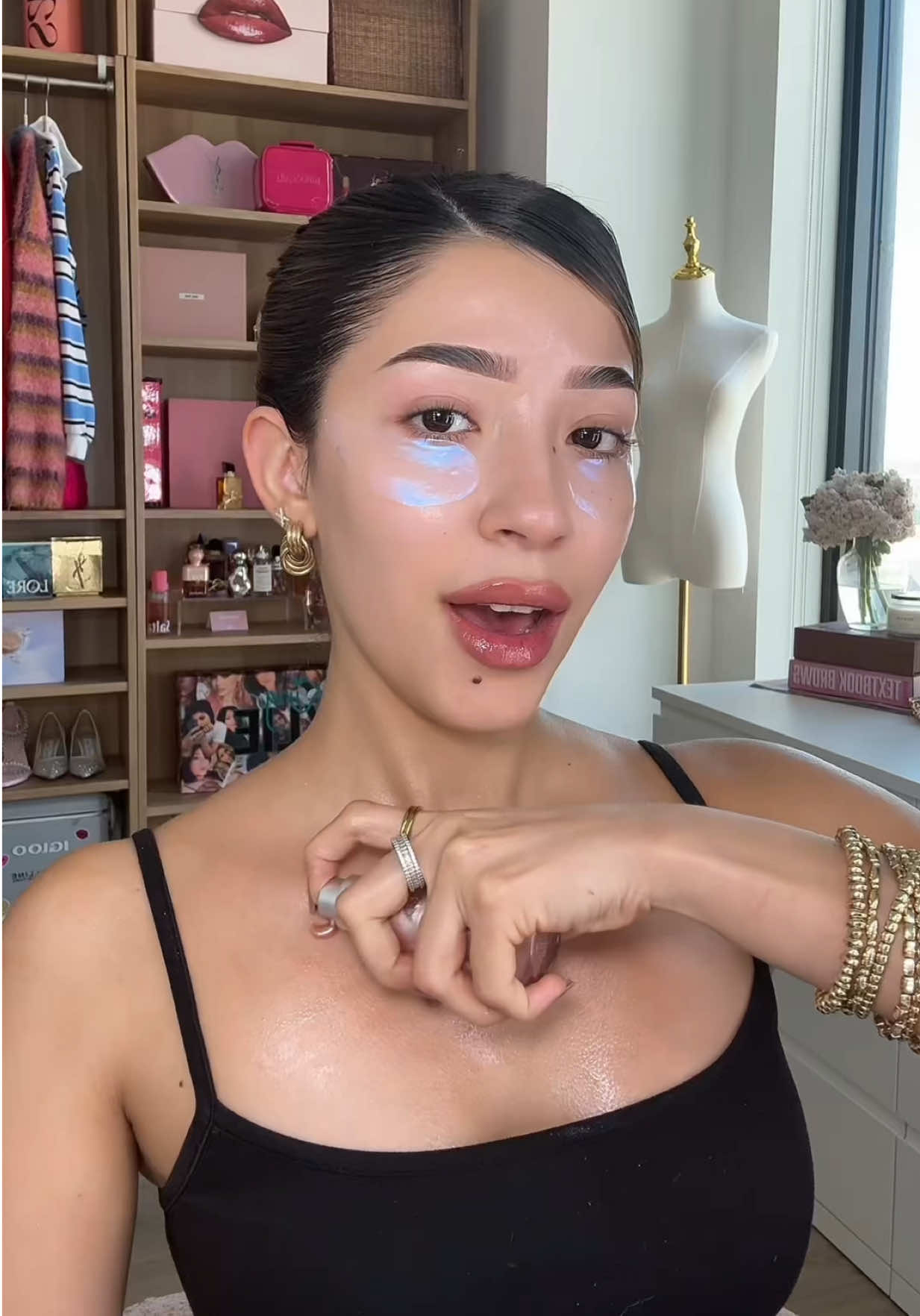 Este look me hizo recibir muchísimos cumplidos! My fave look so far 🪽#makeupinspo 