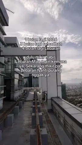 gak kerasa bentar lagi , semoga slalu di beri kesehatan dan panjang umur,, sound ini akan rame lagi#CapCut #soudviral #lebaran2026 #mudiklebaran #
