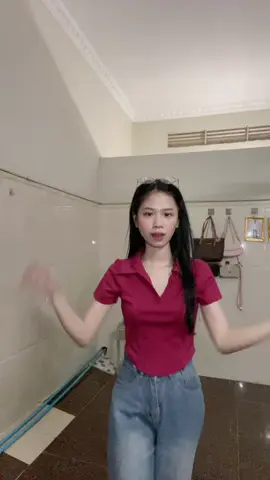 លក់ដីលឿនៗមកបង🤣#capcut #កូនអ្នកព្រៃវែង 🖤🍃🦋