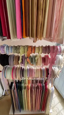 [st] dân mê gói hoa nhìn là mê 😍😍😍😍 #cachbohoa #giaygoihoa #ruybanghandmade #handmade 