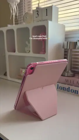 its my favorite ipad case! 💕 #ipadcase #ipad #case #ipadaccessories #ipadacryliccase 