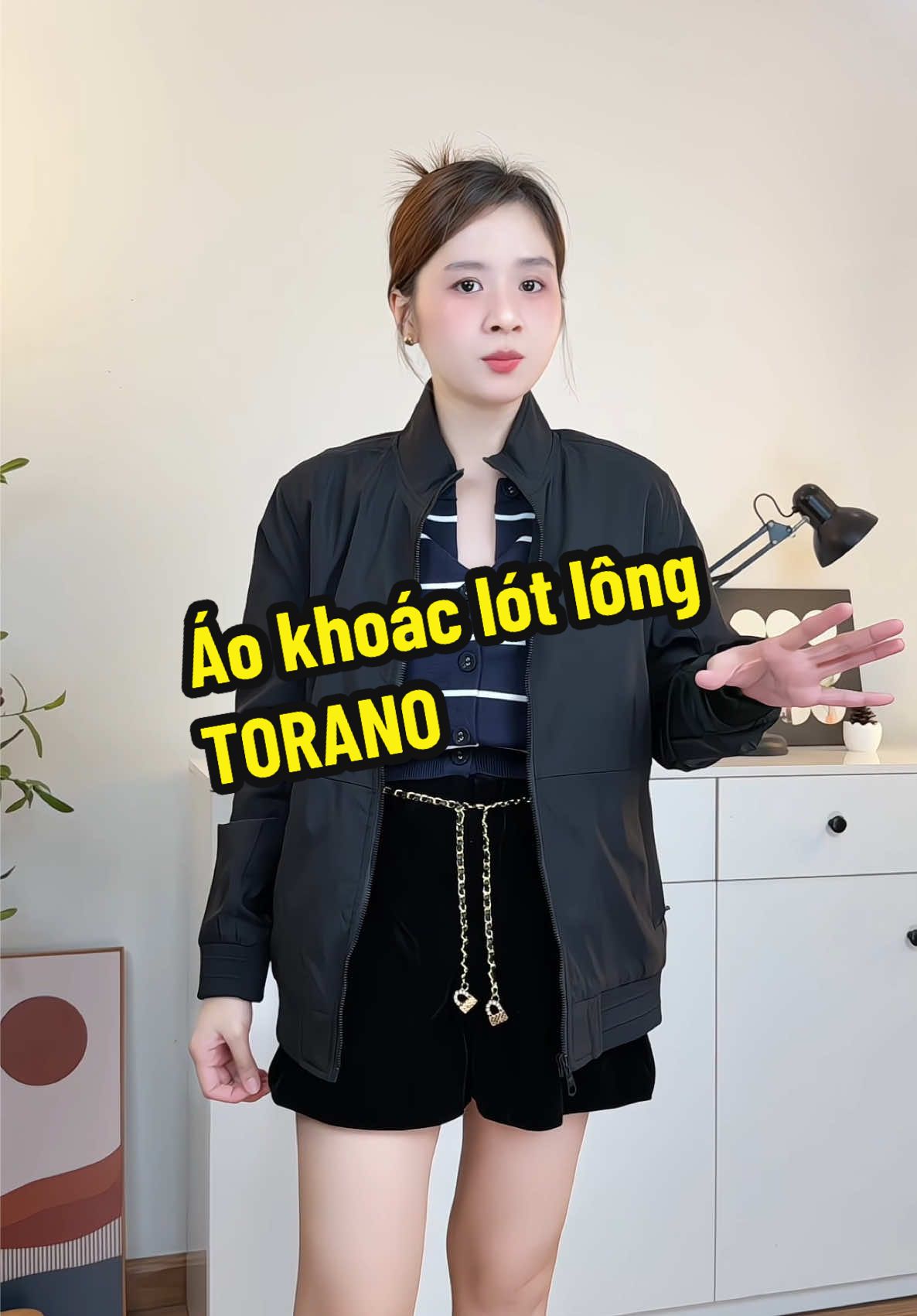 Áo khoác lót lông vừa ấm vừa trẻ trung #TORANO #phuongvinguyen #phuongsongsinh #aokhoaclotlong 