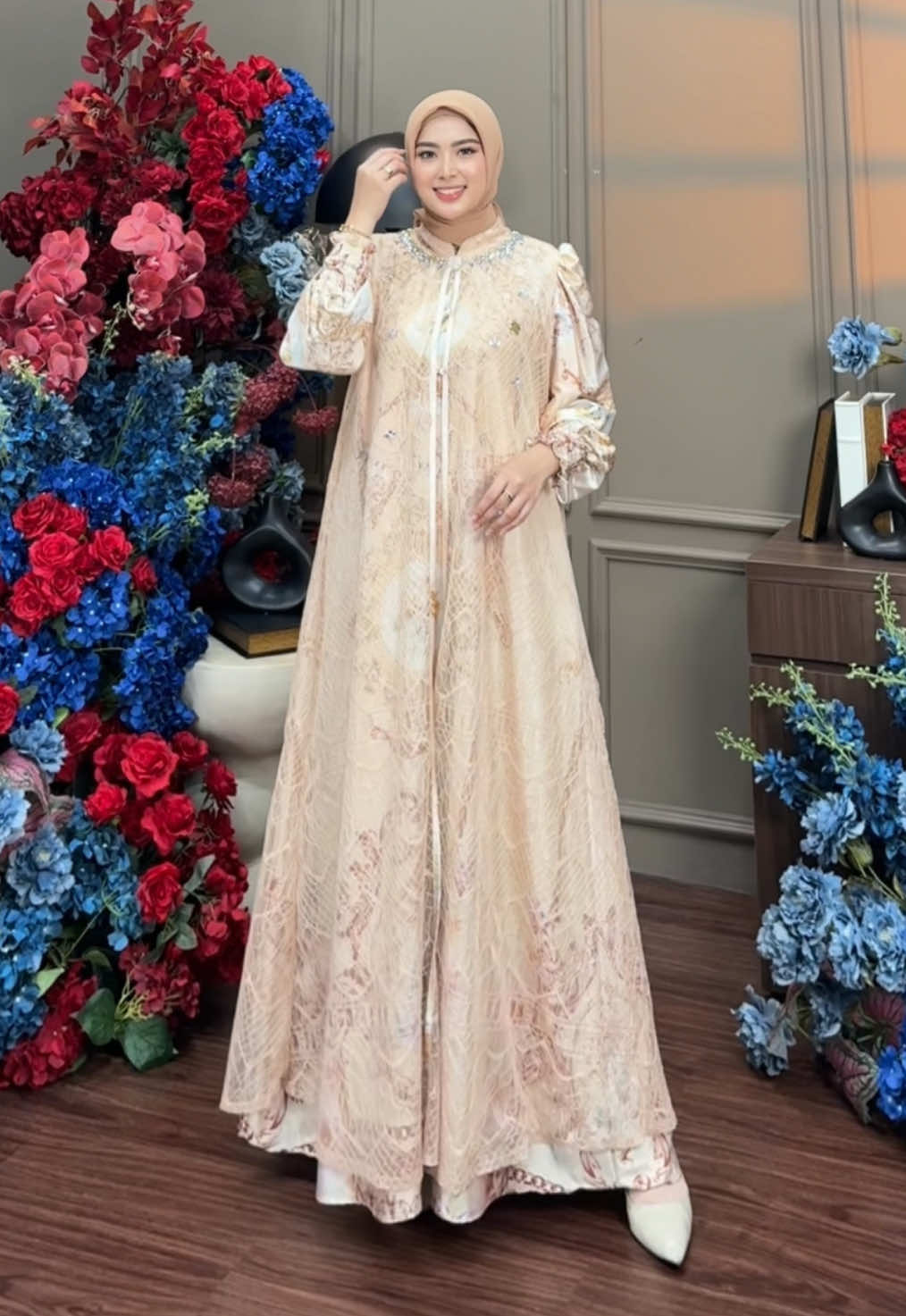 Hanin Luxury Dress by Dumma