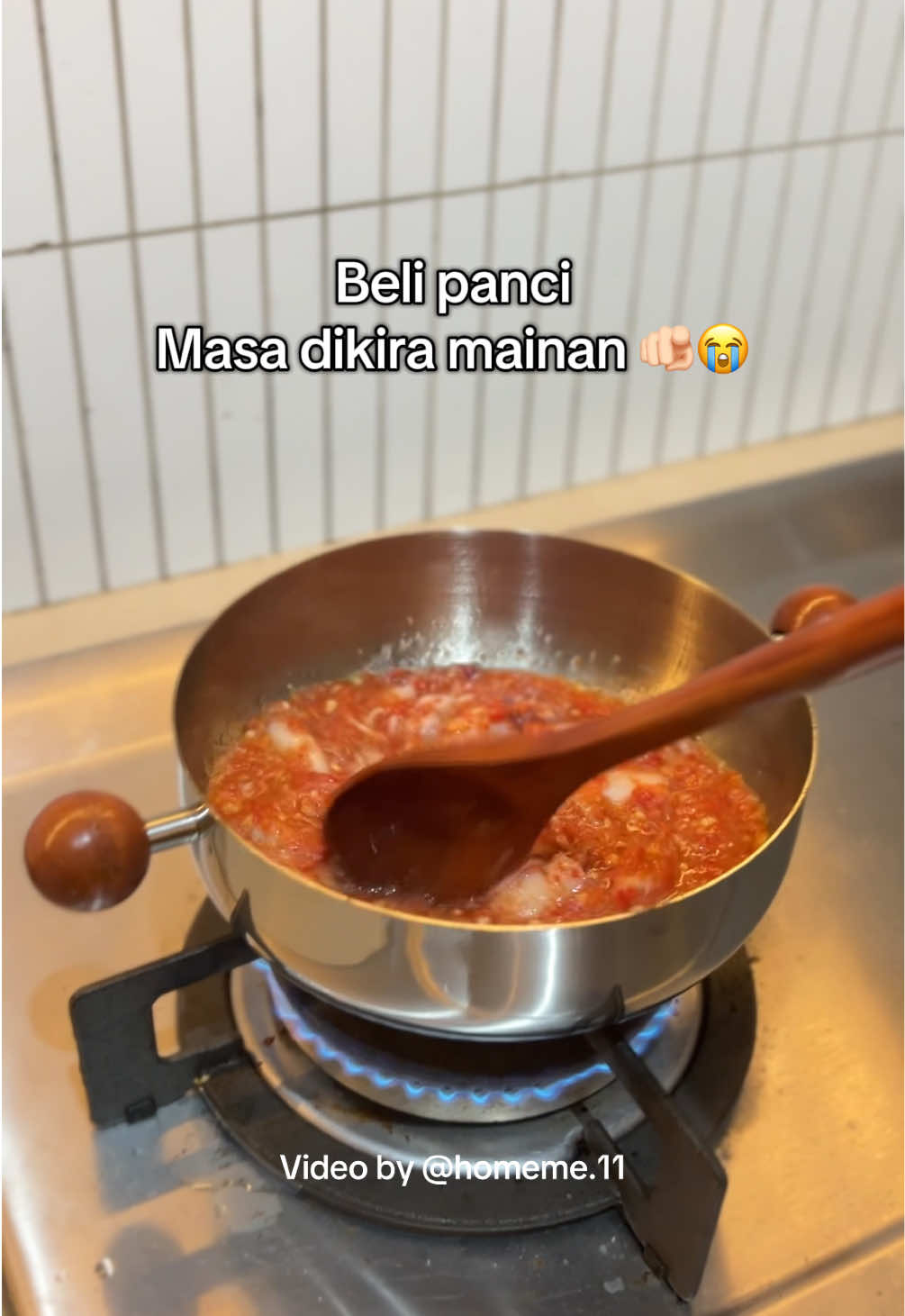 Gemes, unik, cakep deh pancinya Bahan stainless jadi ga hawatir ada bahan kimianya, buat numis goreng bisa bgt #pancistainless #pancistainlessmurah #pancimpasi #pancikecil 