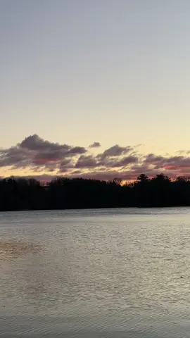 I ain’t going nowhere, I ain’t gonna leave !!! #999 #juicewrld #juicewrld999 #sunset #goodnight 