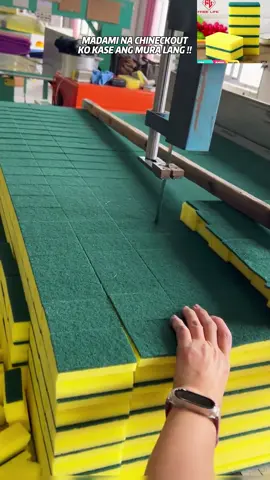 madami na chineckout ko nitong sponge kase ang mura lang‼️‼️ #sponge #pongerecommmendations #affordable#dishwashingsponge #doublesideddishwashingsponge #dishwashingfoam#kitchen #clean #washing #fyp 