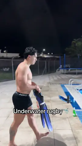 Rugby subacuático #foryoupage #gym #GymTok #viral 