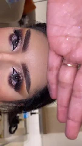 ماشاءالله #ارتست_ميكب_امون_مجرشي #ترند #شعب_الصيني_ماله_حل😂😂 #مالي_خلق_احط_هاشتاقات🧢🤍 #اكسبلور #جيزان_صامطه_صبيا__بيش #standwithkashmir #comedia #happy #اكسبلورexplore 