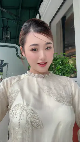 lữ khách đường xa#xuhuong #aodai #truyenthong 