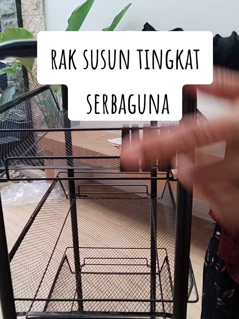 buat alat2 kakak yg brantakan pakein rak besi susun tingkat ini aja kak,bisa dipakai buat buku,alatdapur,mainan anak dan masih banyak yg lain#raksusun #raksusuntingkat #raksusunroda #raksusunserbaguna #raksusunbesi 