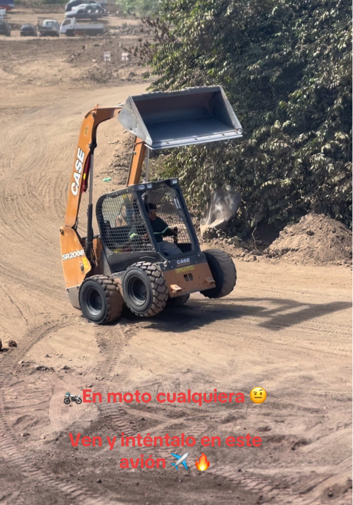 🗿#maquinariapesada #casesr200#minicargador #paratiiiiiiiiiiiiiiiiiiiiiiiiiiiiiii #apoyo 