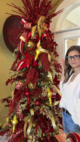 Shop the Deck Your Decor Kit today! 🎄 This kit is exclusive and available in limited quantities, so don’t wait! Head to tmigifts.com and don’t forget to use code DYD20 for 20% off your order! @Deck your Decor 