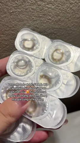 #moody #lens #kinhaptrong #contactlens #xuhuong 