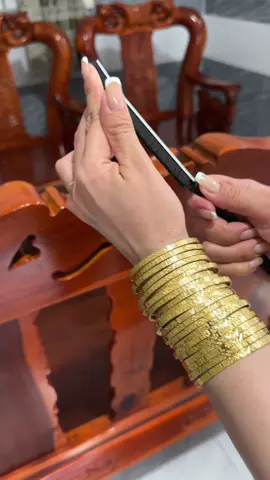 Dẹp nhà cửa mà có cây bàng chạy này quét bụi trong kẹt êm lắm nha #banchai #muahangtaitiktokshop 