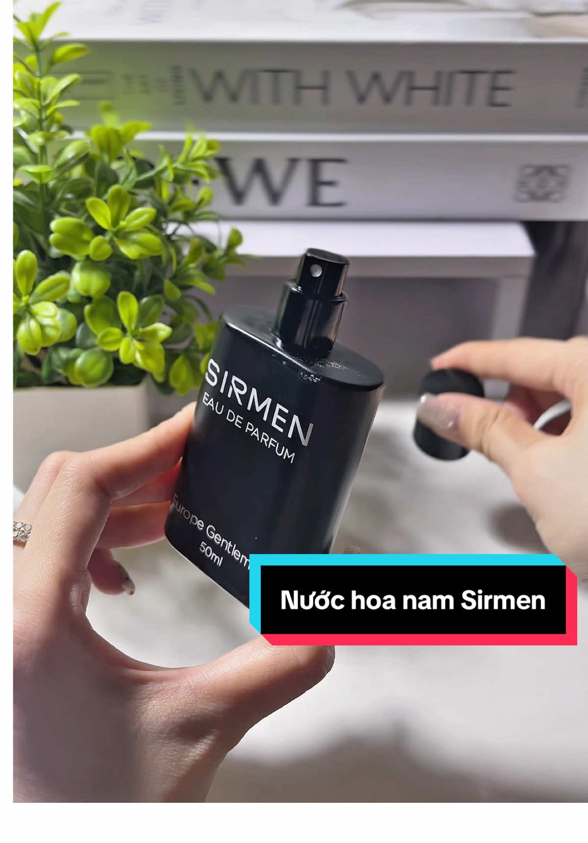 Nước hoa nam SirMen, hương thơm nam tính sang trọng, mang tone hương gỗ chủ đạo giúp tự tin hơn trong mọi hoàn cảnh #xh #ythichreview #nuochoa #nuochoanam #sirmen 