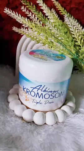 Albinow Kromosom 250gr Body Lotion Original 100% Melembutkan Memutihkan #albinow #kromosom #bodylotion #original #body 