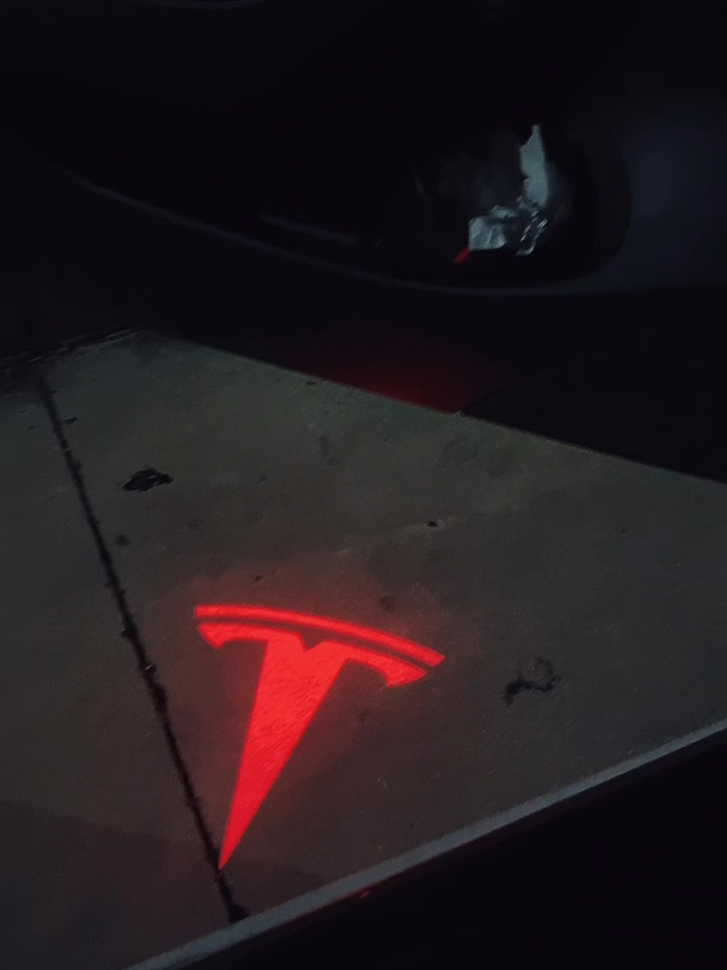 #tesla #puddlelights #teslamods #tron