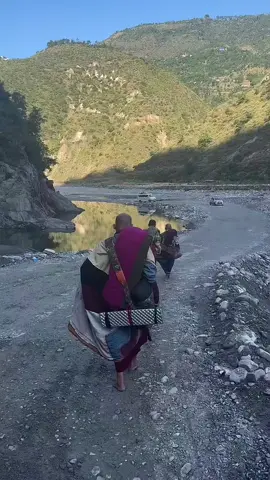 Sư huynh đệ An Lạc mới đây . #suanlac #thayminhtuemoinhat #thayminhtue #thichminhtue #tinco369 