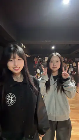 챌린지 찍는 척 친구 옷 벗기기 ㅎㅎ #08 #추천추천추천추천추천추천추천추천추천추천 #fyp #추천 #챌린지 