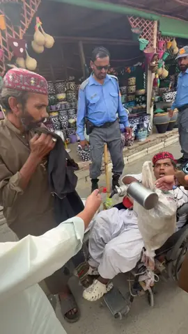 DABBA BHARNA SHURU HUGAYA THA K PROGRAM WAR GAYÁ 