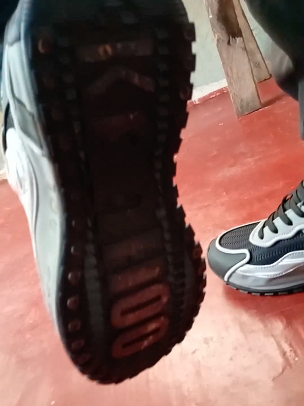 #casualshoes #runningshoes #fashionshoes #hikingshoes 