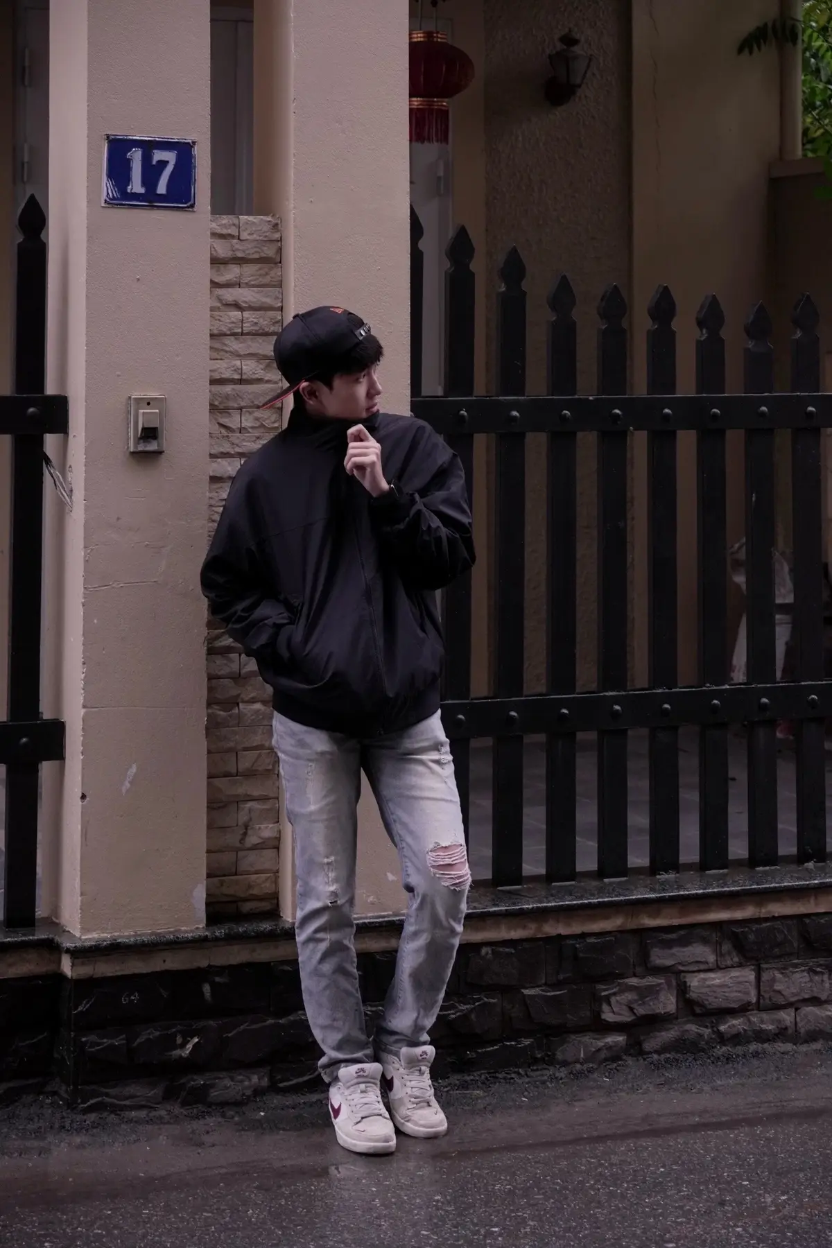 Cứ vấn vương mùa hạ, ngoảnh lại đã là mùa đông Tâm tư mong muốn nhiều điều, không biết bao giờ mới là mùa yêu.