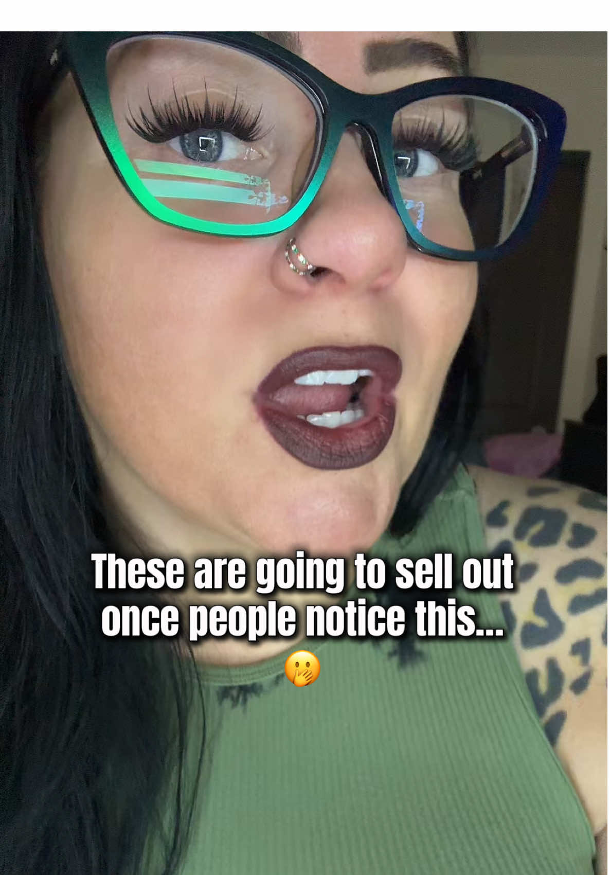 I love finding hidden offers like this!! 😍 You can also select your gauge and diameter size in any of these styles. Be sure to check for any additional coupons to stack onto your order as well! 🙌🏼✨ Pricing and deals may vary and can change up at any time, so definitely grab your favorites before the current offers are gone! 🔥 #ouferbodyjewelrystudio #christmasnosering #noserings  #tiktokshopblackfriday #spotlightfinds @Oufer Body Jewelry Studio