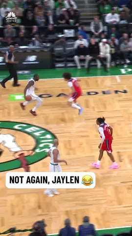 Jaylen Brown's spray on hair rubbed off again... 😂