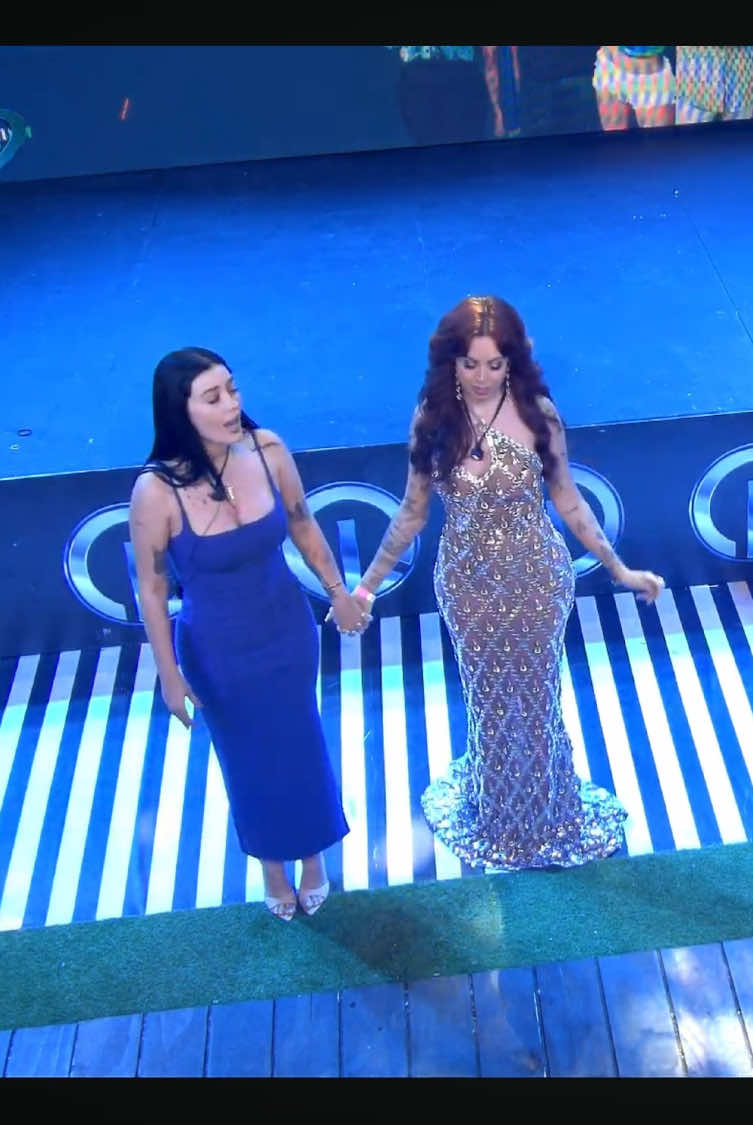 Brenda y Jessica se despiden de #lamansiondeluinny 