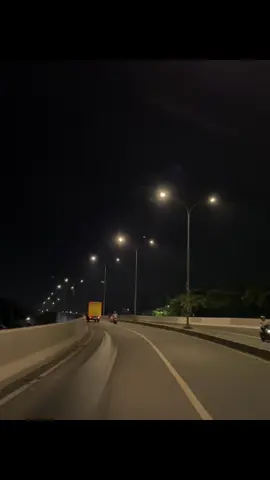 💃💃#songlyrics #fyp #song #viral #galaubrutal🥀 