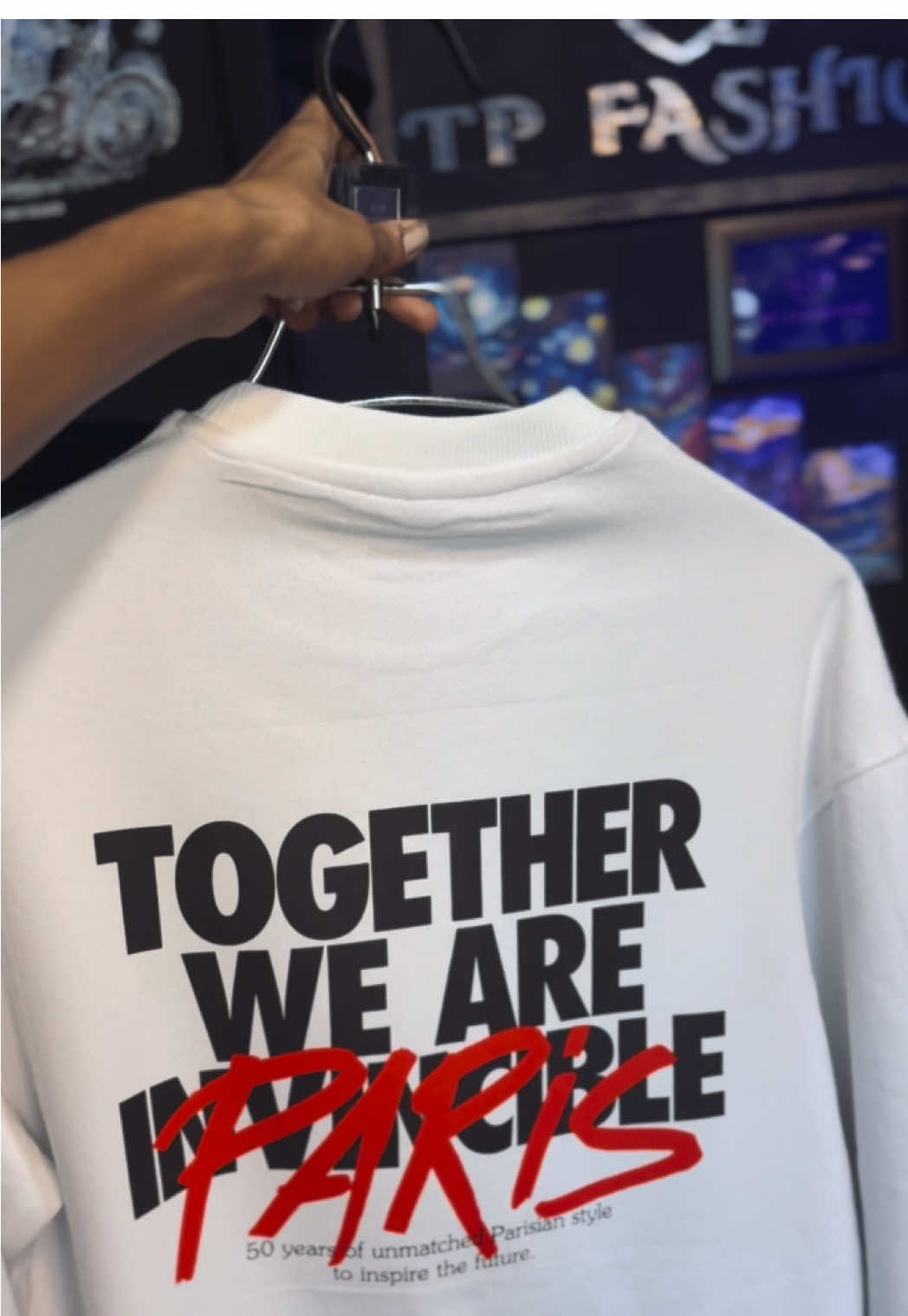 ▪️premium quality ‼️ ▪️Drop sweatshirt ❄️⚡️ ▪️Size : M.L.XL Fb page: TP FASHION WhatsApp: 01774878782 📞