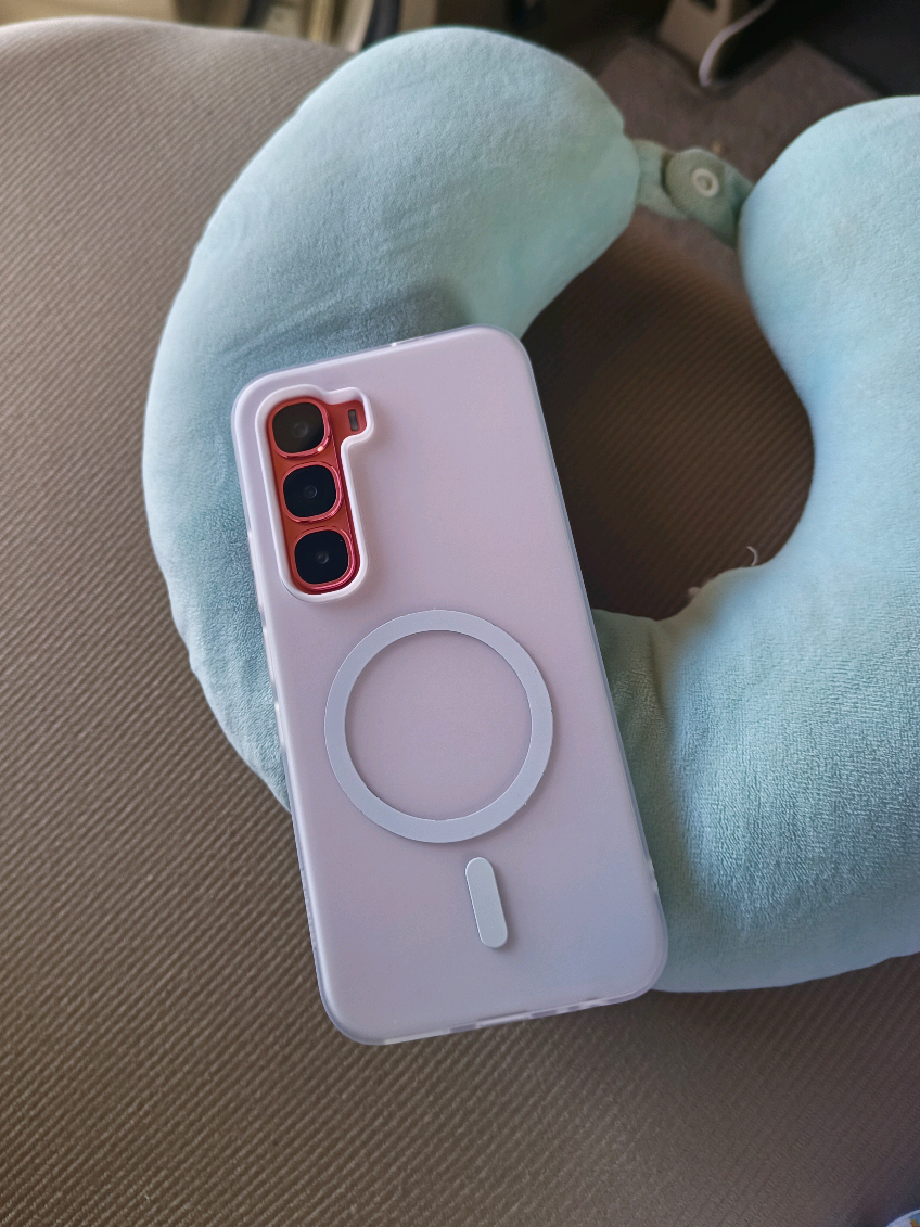 Non yellowing case for Infinix users. #nonyellowingcase  #phonecase  #magneticphonecase  #shockproofcase  #phonecaseforinfinix 