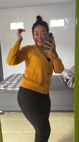 Tak osah moleee laa yib ,,,😄 jo lali mmpir ngopi disek bolo ,,, #mbakbakolkopi #warungkopimbakrina #ngopiyuk #kencong 