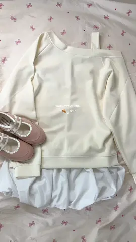 autumn outfit 🍂@kimeehouse  #kimeehouse #aosweater #sweater #aotrevai #outfitideas 