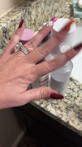 The choice is yours! #smnutrition #skincare #guthealth 