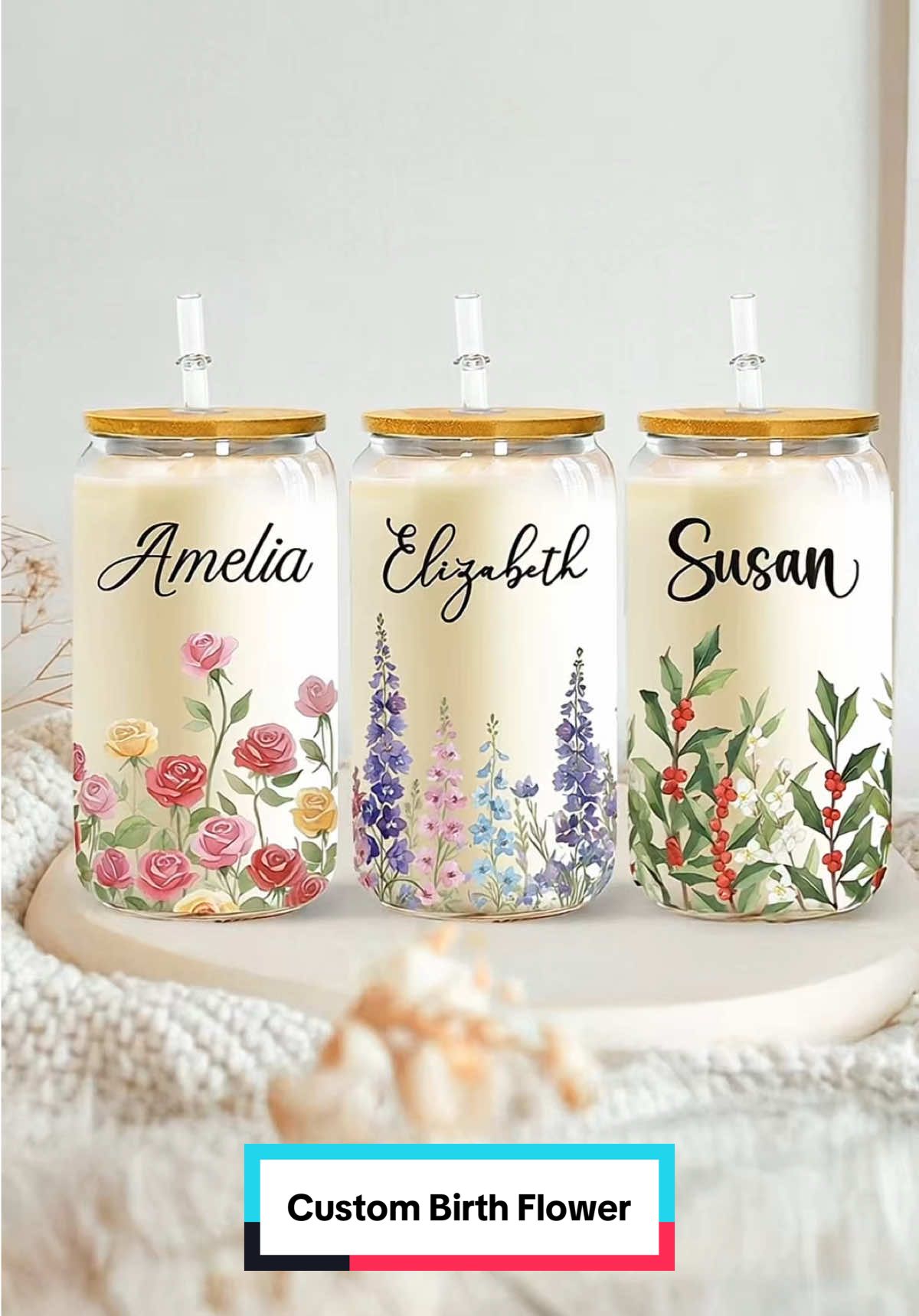 Because every woman deserves a cup that’s as special as she is 💐✨ #macorner #christmasgift #gift #glasscup 